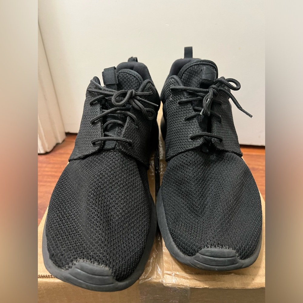 Nike Roshe Run (Triple Black)